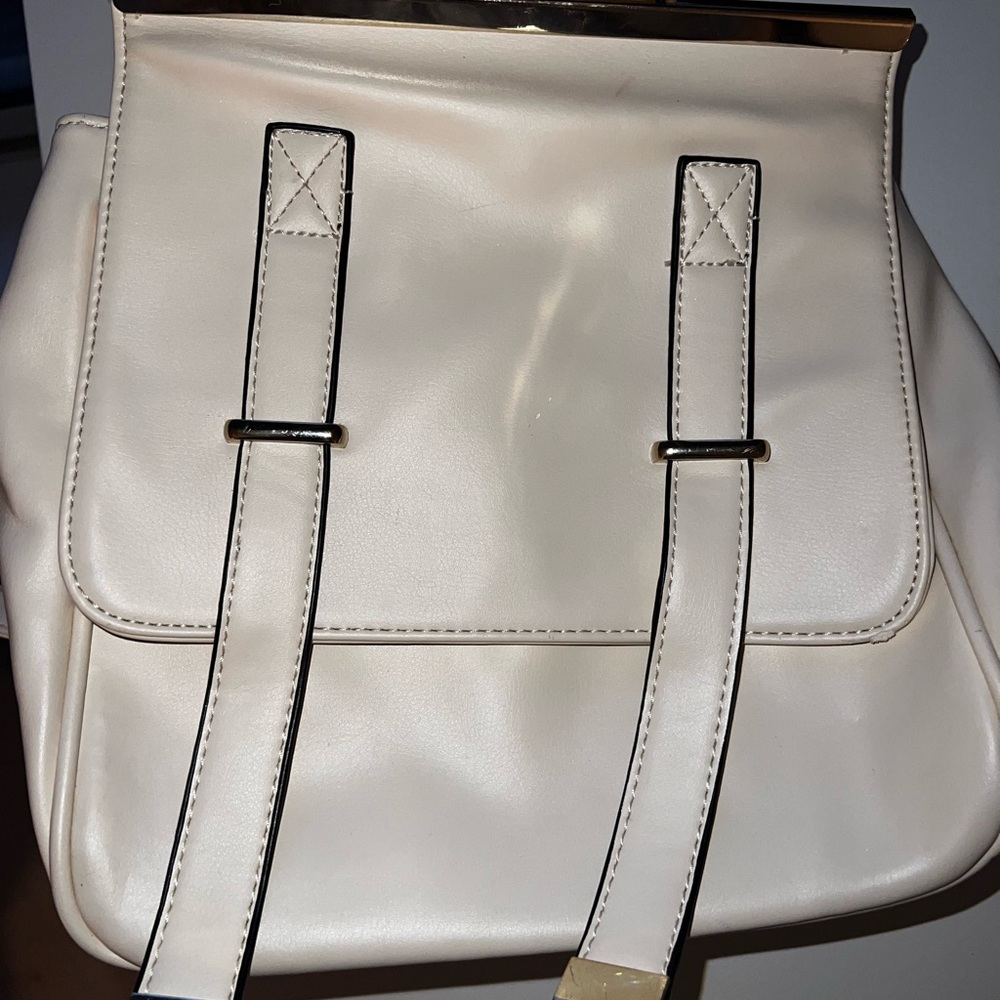 Elegant Cream Women's Bag